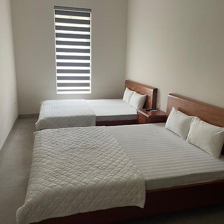 Thien Binh Hotel Hòa Bình Esterno foto